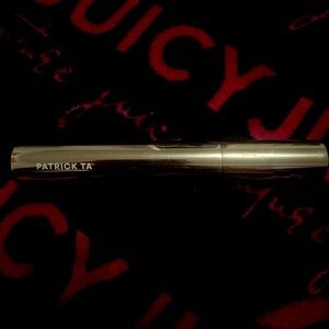 PATRICK TA 
Major Volume Mascara